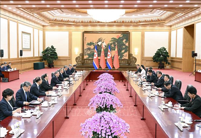 Quang cảnh cuộc hội đàm giữa Thủ tướng Trung Quốc Lý Cường với người đồng cấp Triều Tiên Pak Thae Song tại thủ đô Bắc Kinh, ngày 11/7/2026. THX/TTXVN phát