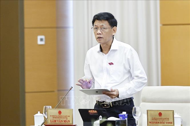 Chủ tịch Hội đồng Dân tộc của Quốc hội Lâm Văn Mẫn phát biểu. Ảnh: Doãn Tấn - TTXVN