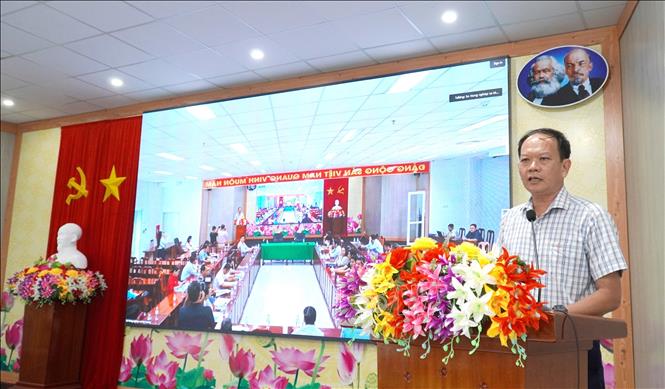 Phó Giám đốc Sở Nông nghiệp và Môi trường tỉnh An Giang Trần Thanh Hiệp phát biểu. Ảnh: Văn Sĩ - TTXVN 