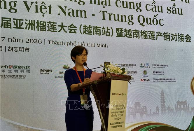 Bà Cai Jianfei, Nhà sáng lập iFresh phát biểu tại hội nghị. Ảnh: Mỹ Phương – TTXVN