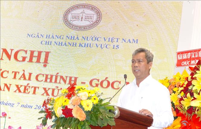 Chánh án Tòa án nhân dân tỉnh An Giang Thái Rết phát biểu khai mạc hội nghị. Ảnh: Văn Sĩ - TTXVN 