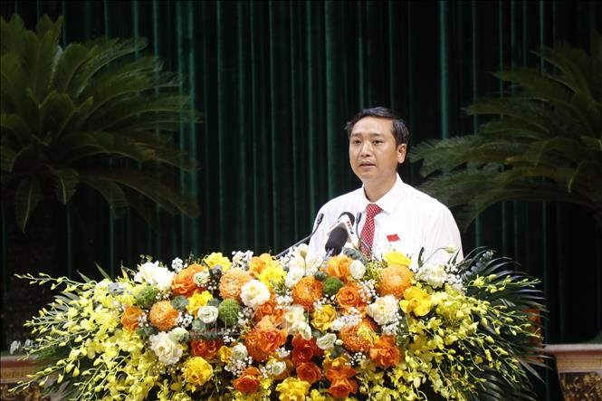 Chủ tịch HĐND tỉnh Bắc Ninh Nguyễn Việt Oanh phát biểu tại Kỳ họp. Ảnh: Thái Hùng - TTXVN