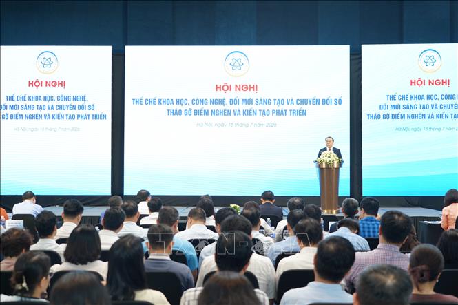 Bộ trưởng Bộ Khoa học và Công nghệ Vũ Hải Quân phát biểu khai mạc Hội nghị. Ảnh: Thu Phương - TTXVN                      