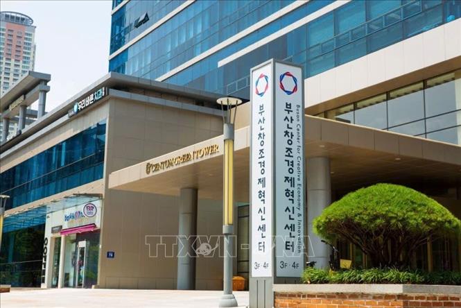 Trụ sở Trung tâm Kinh tế Sáng tạo và Đổi mới Busan. Ảnh: Khánh Vân - PV TTXVN tại Hàn Quốc 
