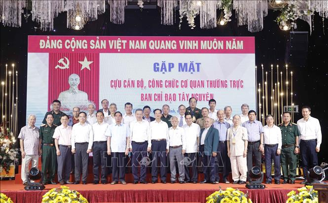 Tổng Bí thư, Chủ tịch nước Tô Lâm và các đại biểu. Ảnh: Thống Nhất – TTXVN