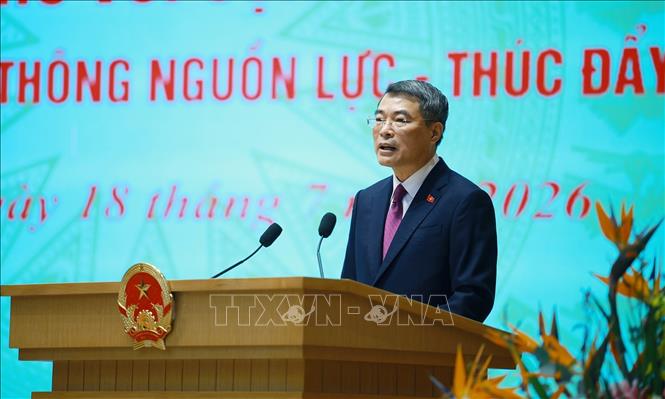Thủ tướng Lê Minh Hưng phát biểu tại Hội nghị Thường trực Chính phủ với cộng đồng doanh nghiệp. Ảnh: Dương Giang – TTXVN 
