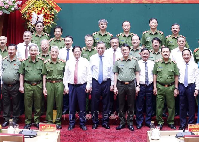 Tổng Bí thư, Chủ tịch nước Tô Lâm và các đại biểu. Ảnh: Thống Nhất – TTXVN