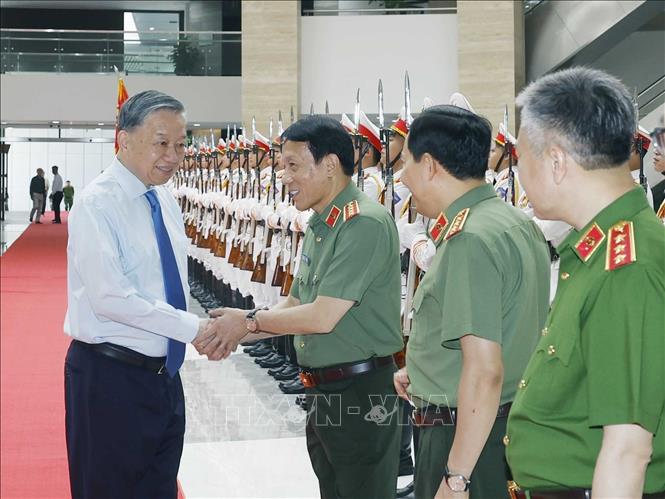 Tổng Bí thư, Chủ tịch nước Tô Lâm và các đại biểu. Ảnh: Thống Nhất – TTXVN