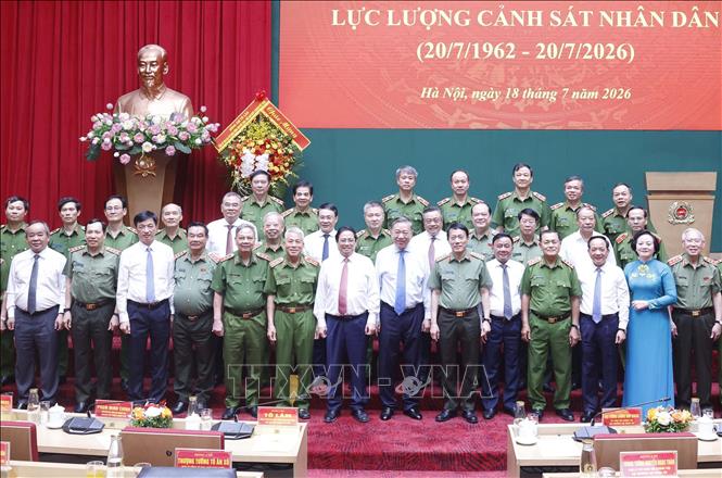 Tổng Bí thư, Chủ tịch nước Tô Lâm và các đại biểu. Ảnh: Thống Nhất – TTXVN