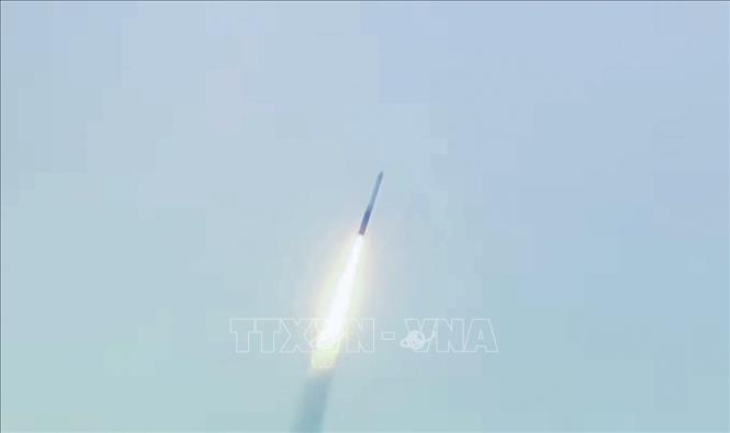 Tên lửa quỹ đạo Vikram-1 được phóng từ Trung tâm Vũ trụ Satish Dhawan ở Sriharikota, Ấn Độ ngày 18/7/2026. Ảnh: ANI/TTXVN phát