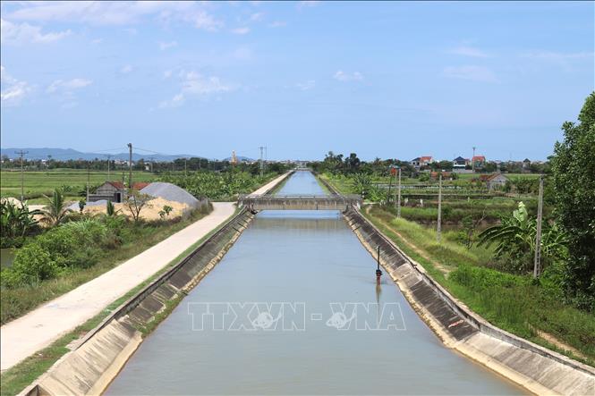 Sông Đào (thuộc hệ thống Thủy lợi Bắc Nghệ An) dài gần 60km, bắt nguồn từ xã Đô Lương, Nghệ An. Ảnh: Xuân Tiến - TTXVN 