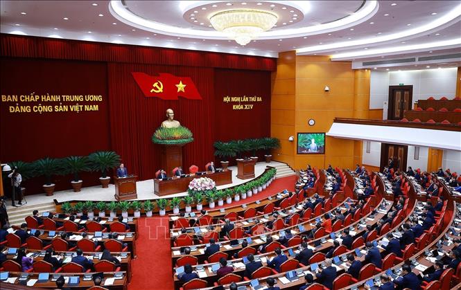 Phiên khai mạc Hội nghị lần thứ ba Ban Chấp hành Trung ương Đảng khoá XIV. Ảnh: Dương Giang - TTXVN 
