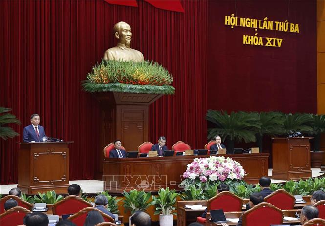 Tổng Bí thư, Chủ tịch nước Tô Lâm phát biểu khai mạc Hội nghị lần thứ ba Ban Chấp hành Trung ương Đảng khoá XIV. Ảnh: Thống Nhất – TTXVN