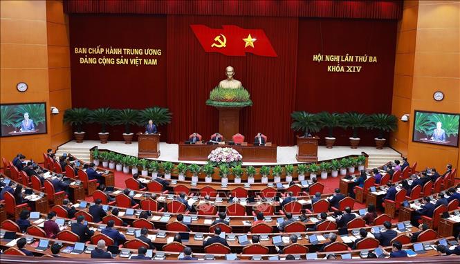 Phiên khai mạc Hội nghị lần thứ ba Ban Chấp hành Trung ương Đảng khoá XIV. Ảnh: Dương Giang - TTXVN
