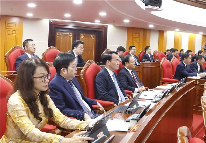 Các đại biểu tham dự Hội nghị lần thứ ba Ban Chấp hành Trung ương Đảng khoá XIV. Ảnh: Thống Nhất – TTXVN