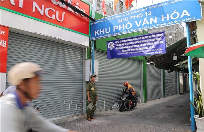 Hẻm 400, khu phố 18, phường Nhiêu Lộc duy trì mô hình tổ liên gia an toàn phòng cháy, chữa cháy. Ảnh: Hồng Đạt - TTXVN