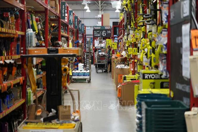Hàng hóa được bày bán tại siêu thị ở Canberra, Australia. Ảnh: THX/TTXVN phát