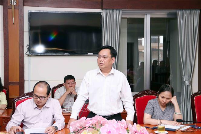 Ổng Nguyễn Triệu Luật, Phó Chánh án TAND Khu vực 8 Thành phố Hồ Chí Minh, góp ý tại Hội thảo. Ảnh: Xuân Khu-TTXVN