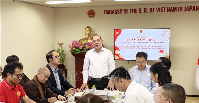 Phó Chủ tịch Ủy ban Trung ương Mặt trận Tổ quốc Việt Nam Hoàng Công Thủy mong muốn cộng đồng tiếp tục lưu giữ được văn hóa, lịch sử truyền thống đất nước. Ảnh: Xuân Giao- PV TTXVN tại Nhật Bản