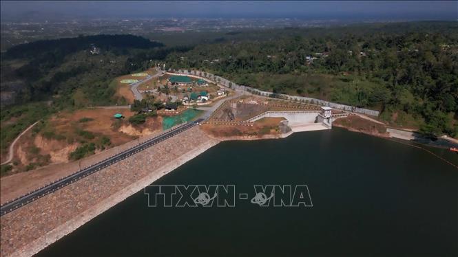 Hồ chứa Meninting nhìn từ trên cao. Ảnh: TTXVN phát
