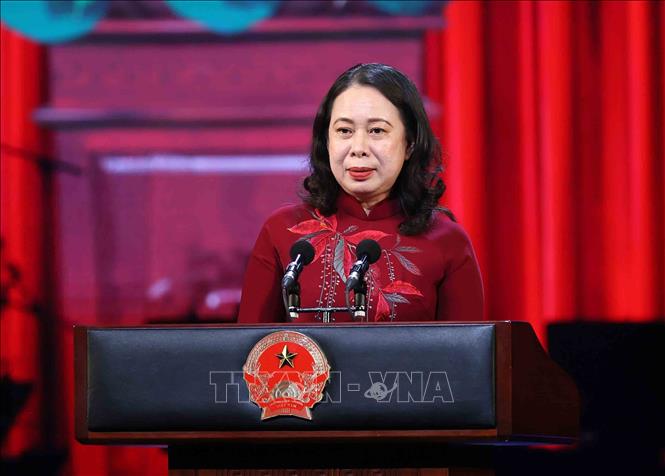 Đồng chí Võ Thị Ánh Xuân, Bí thư Trung ương Đảng, Phó Chủ tịch nước, Phó Chủ tịch Thứ nhất Hội đồng Thi đua - Khen thưởng Trung ương phát biểu. Ảnh: An Đăng - TTXVN