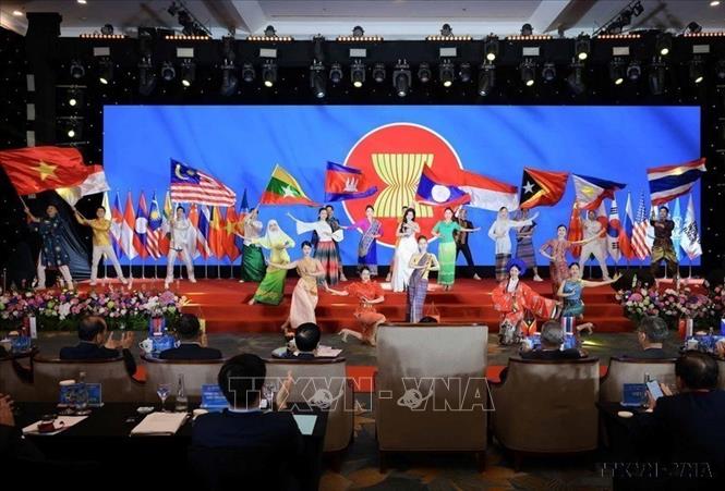 Lễ khai mạc Hội nghị Bộ trưởng Số ASEAN (ADGMIN) do Việt Nam đăng cai tổ chức, quy tụ các Bộ trưởng phụ trách lĩnh vực công nghệ thông tin, viễn thông và chuyển đổi số của các nước thành viên ASEAN (1/2026). Ảnh: Hoàng Hiếu – TTXVN