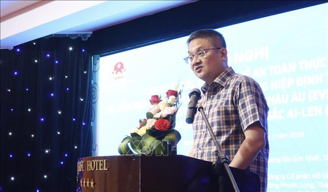 Ông Ngô Hồng Phong, Cục trưởng Cục Chất lượng, Chế biến và Phát triển thị trường, Bộ Nông nghiệp và Môi trường phát biểu tại hội nghị. Ảnh: Xuân Anh -TTXVN 