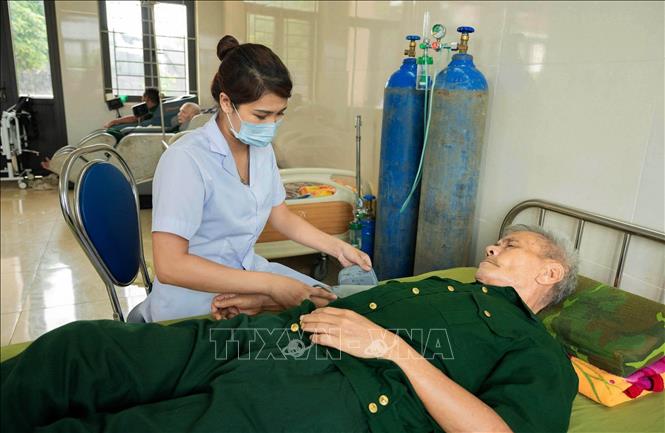 Các thương, bệnh binh được quan tâm, chăm sóc tận tình tại Cơ sở Điều dưỡng thương binh Nho Quan, tỉnh Ninh Bình. Ảnh: Thùy Dung - TTXVN
