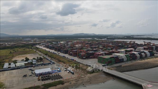 The Gemalink Port Phase 2 project is underway in preparation for the anticipated shift of transshipment cargo to the Cai Mep–Thi Vai port complex during the 2026–2030 period. VNA Photo: Huỳnh Sơn