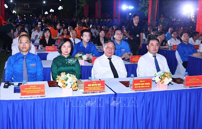 Các đại biểu tham dự chương trình. Ảnh: Minh Đức - TTXVN