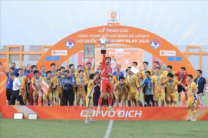 SLNA đăng quang Giải bóng đá Vô địch U21 Quốc gia 2026. Ảnh: Minh Quyết - TTXVN