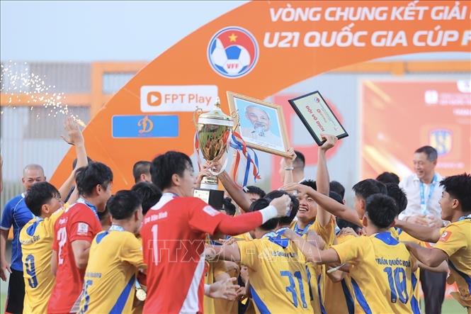 SLNA đăng quang Giải bóng đá Vô địch U21 Quốc gia 2026. Ảnh: Minh Quyết - TTXVN