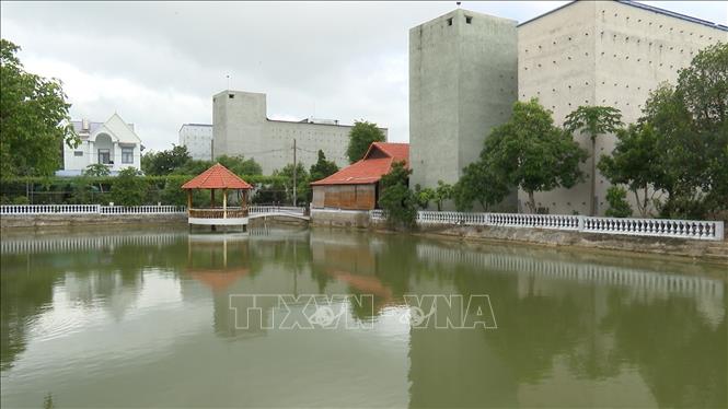 Khuôn viên nuôi yến tại xã Đức Huệ, tỉnh Tây Ninh của cựu chiến binh Nguyễn Duy Long. Ảnh: Thanh Bình - TTXVN