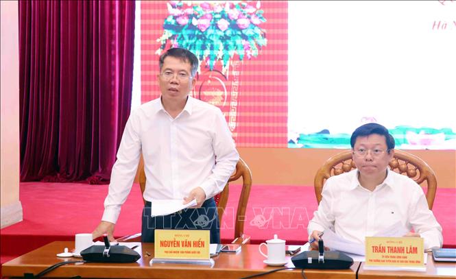 Phó Chủ nhiệm Văn phòng Quốc hội Nguyễn Văn Hiển phát biểu. Ảnh: Phạm Kiên - TTXVN
