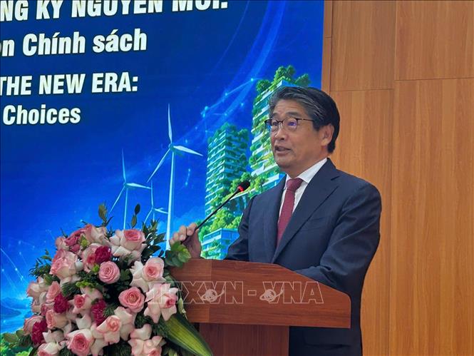 Đại sứ Ito Naoki, Đại sứ Nhật Bản tại Việt Nam phát biểu tại hội thảo. Ảnh: Thanh Hương - TTXVN 