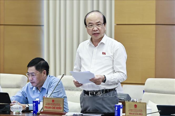 Chủ nhiệm Ủy ban Pháp luật và Tư pháp của Quốc hội Phan Chí Hiếu phát biểu. Ảnh: Doãn Tấn – TTXVN