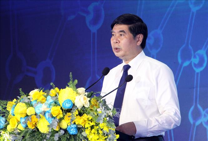 Ông Lâm Hải Giang, Phó Chủ tịch UBND tỉnh Gia Lai, phát biểu tại lễ ra mắt trung tâm. Ảnh: Trịnh Bang Nhiệm - TTXVN