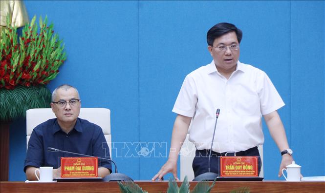 Chủ tịch UBND tỉnh Phú Thọ Trần Duy Đông phát biểu tại hội nghị. Ảnh: Thu Hương - TTXVN