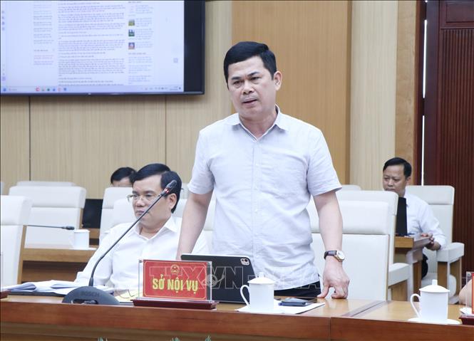 Giám đốc Sở Nội vụ tỉnh Phú Thọ Trần Việt Cường phát biểu tại hội nghị. Ảnh: Thu Hương - TTXVN