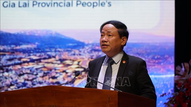 Chủ tịch UBND tỉnh Gia Lai Phạm Anh Tuấn phát biểu khai mạc Năm lượng tử Gia Lai 2026. Ảnh: Đình Quân/TTXVN          