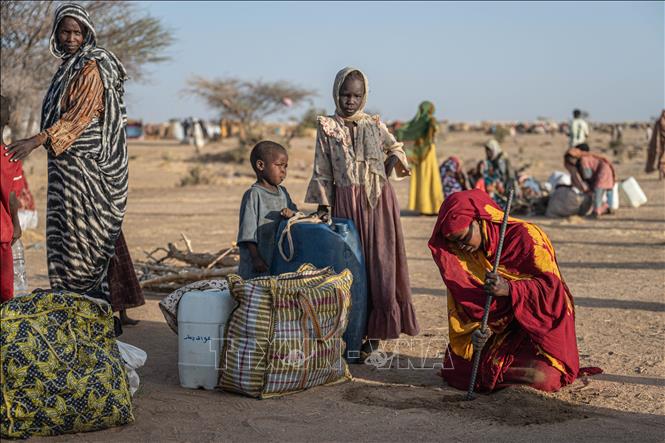 Người tị nạn Sudan tại Iridimi, CH Chad. Ảnh: THX/TTXVN phát