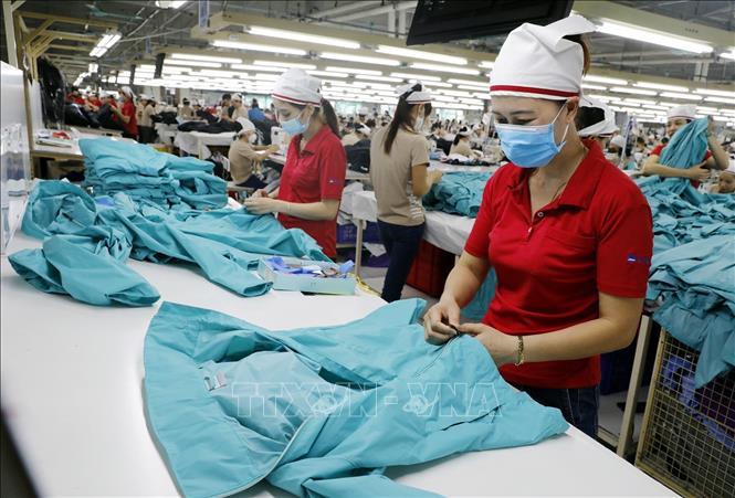 Công ty TNHH MTV Việt Pan Pacific World (Hàn Quốc), xã Hiệp Hòa, Bắc Ninh, mỗi năm xuất khẩu hàng triệu sản phẩm sang thị trường Mỹ, EU…Ảnh: Trần Việt - TTXVN