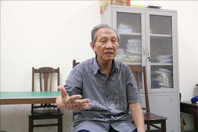 Nguyên Phó Trưởng ban Tuyên giáo Tỉnh ủy Thái Bình Nguyễn Bá Côn nhấn mạnh chủ trương phân cấp, phân quyền mạnh được Đảng ta xác định tại Hội nghị Trung ương 3, khóa XIV. Ảnh: Thu Hoài - TTXVN