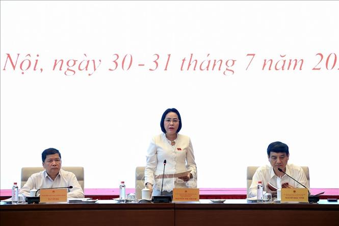 Phó Chủ tịch Quốc hội Nguyễn Thị Thanh chủ trì Phiên họp toàn thể lần thứ ba Uỷ ban Văn hoá và Xã hội của Quốc hội. Ảnh: Tuấn Anh - TTXVN