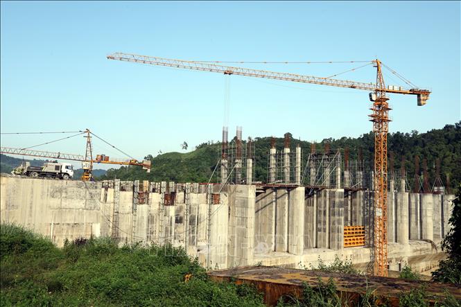 Người dân kỳ vọng, dự án thủy điện Bắc Giang (Vằng Puộc) sẽ về đích vào cuối năm 2027 theo cam kết của chủ đầu tư. Ảnh: Văn Đạt - TTXVN