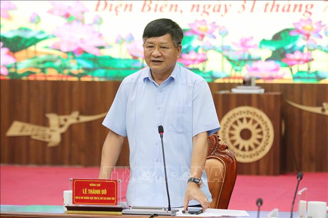 Đồng chí Lê Thành Đô, Phó Bí thư thường trực Tỉnh ủy, Chủ tịch HĐND tỉnh Điện Biên phát biểu tại Hội nghị. Ảnh: Trung Kiên - TTXVN