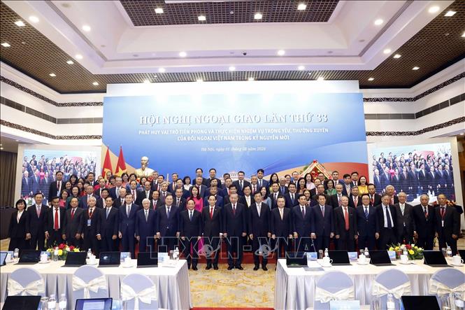 Tổng Bí thư, Chủ tịch nước Tô Lâm và các đại biểu. Ảnh: Thống Nhất – TTXVN