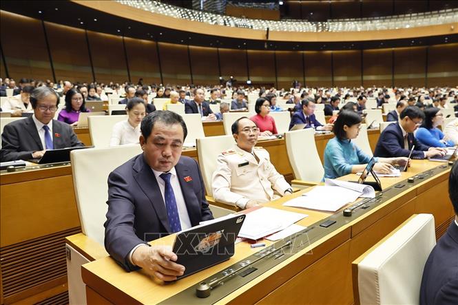Đoàn đại biểu Quốc hội thành phố Hà Nội dự phiên họp. Ảnh: Doãn Tấn - TTXVN