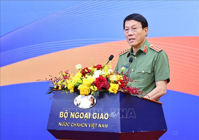 Bộ trưởng Bộ Công an, Đại tướng Lương Tam Quang phát biểu. Ảnh: Minh Đức – TTXVN