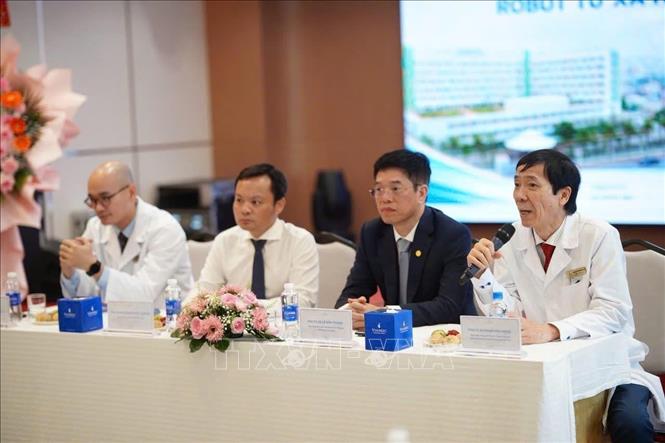 Các chuyên gia thông tin về sự kiện. Ảnh: Ánh Tuyết - TTXVN
